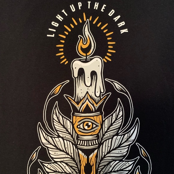 Brand new “Hit or Miss” clothing Medium tee - Picture 2 of 4